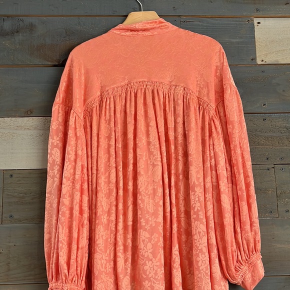 NEW Free People Drapey Satin Effect Floral Print Jersey Blouse with Tie S - Picture 7 of 11